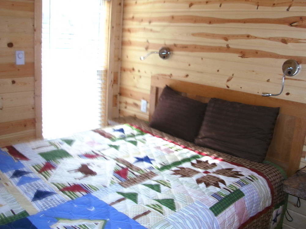 Bend-Sunriver Camping Resort Studio Cabin 6 Bagian luar foto